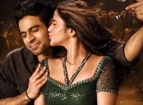 వైరల్ వయ్యారి: శ్రీలీల స్టెప్పులకు సోషల్ మీడియా దాసోహం!