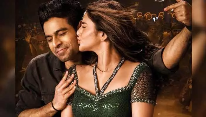 వైరల్ వయ్యారి: శ్రీలీల స్టెప్పులకు సోషల్ మీడియా దాసోహం!